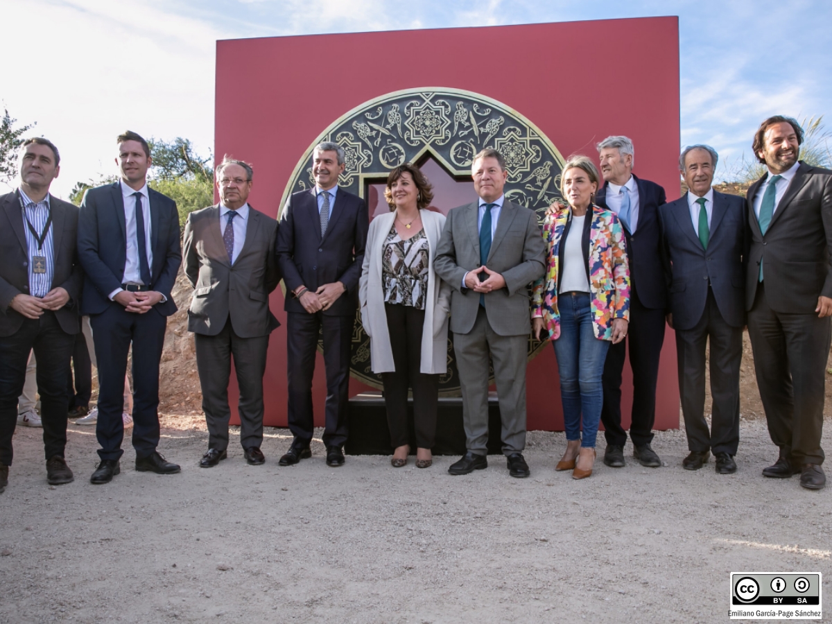 Colocada la primera piedra del parque "Puy du Fou" en Toledo